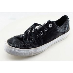 Converse All Star Size 7 M Black Lace Up Low Top Patent Leather‎ Women Shoe